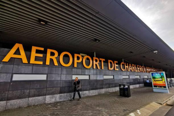Jumet 242 A Bruxelles-Charleroi-Airport Lejlighed Eksteriør billede